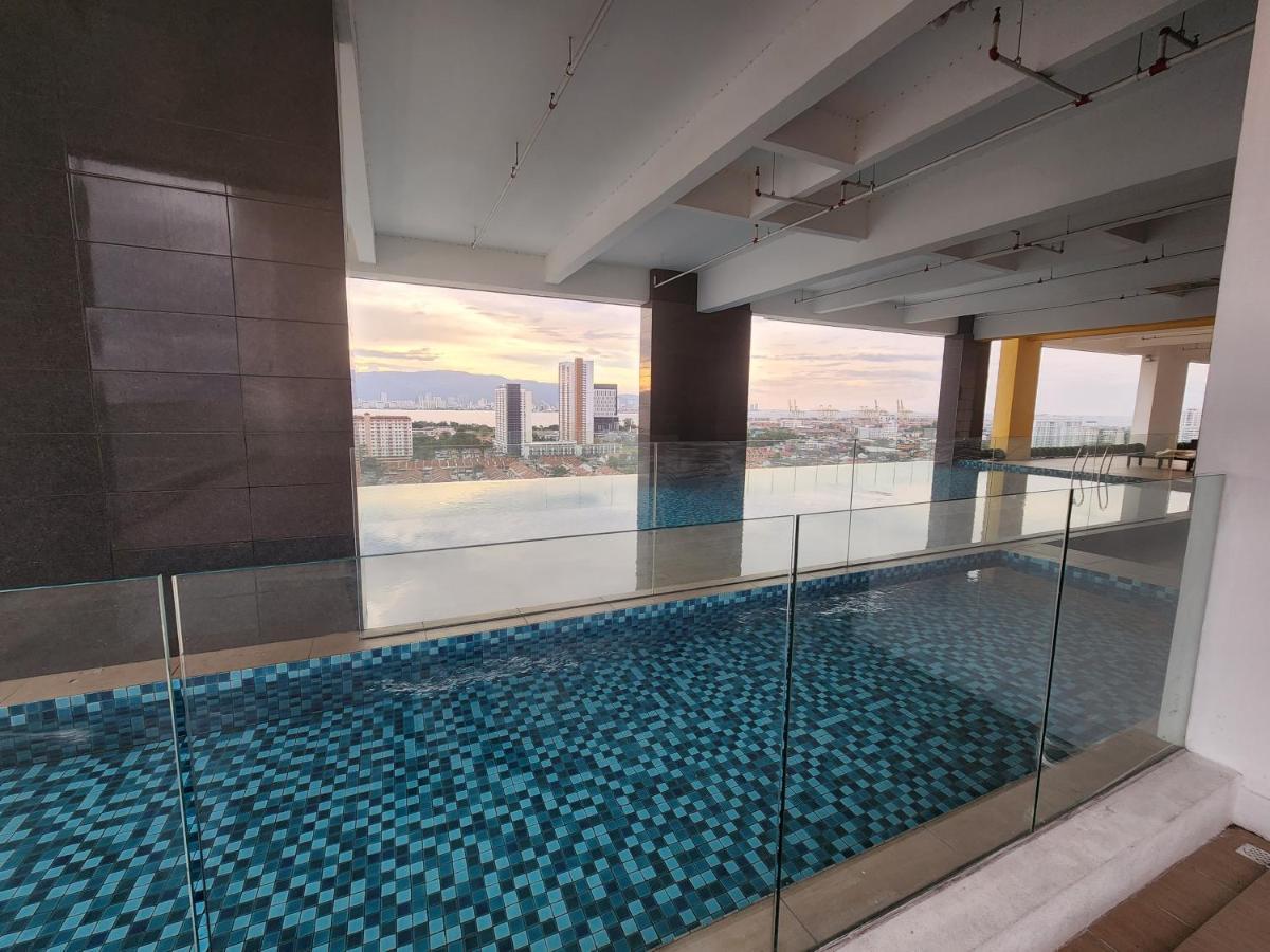 Praicon Tower - Premium Suite Butterworth Extérieur photo