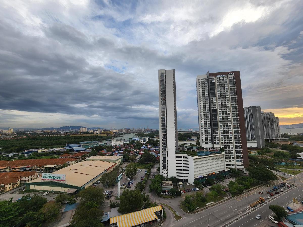Praicon Tower - Premium Suite Butterworth Extérieur photo