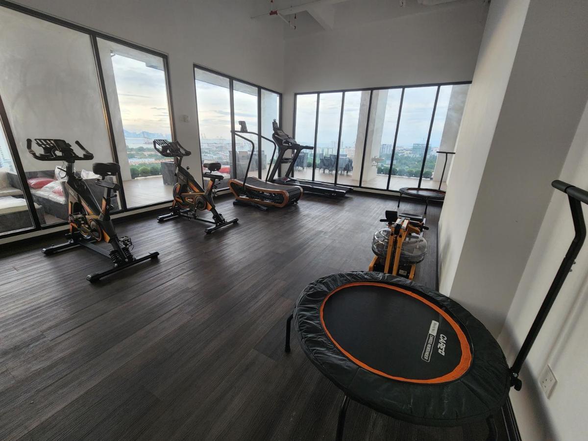 Praicon Tower - Premium Suite Butterworth Extérieur photo