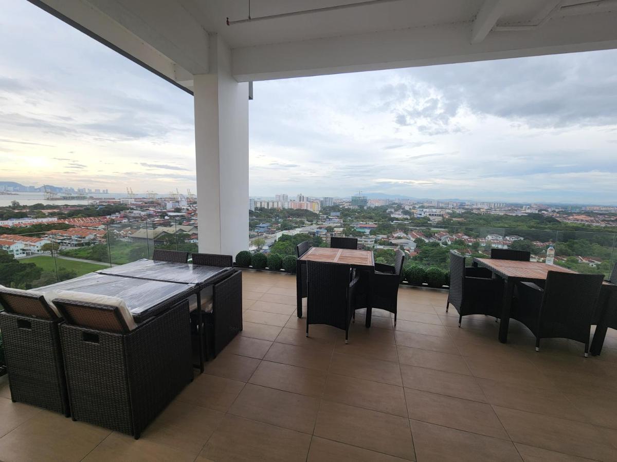 Praicon Tower - Premium Suite Butterworth Extérieur photo