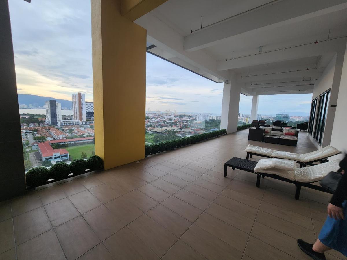 Praicon Tower - Premium Suite Butterworth Extérieur photo